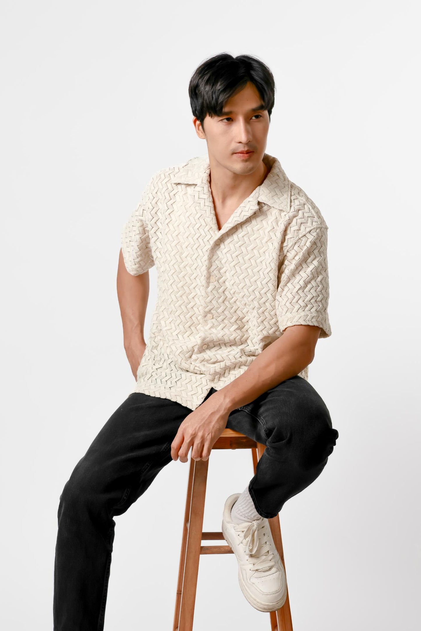 Chevron Weave Open Collar Polo – Light Sand