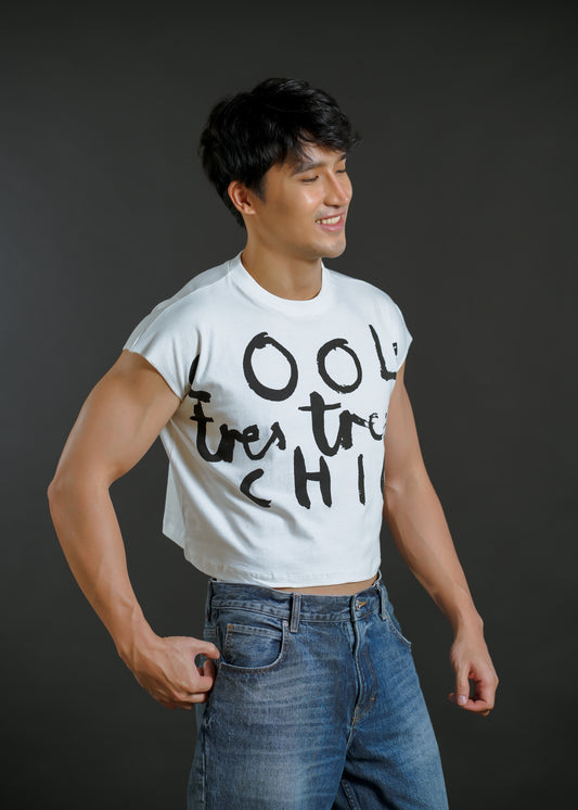 Très Chic Cropped Muscle Tee – White