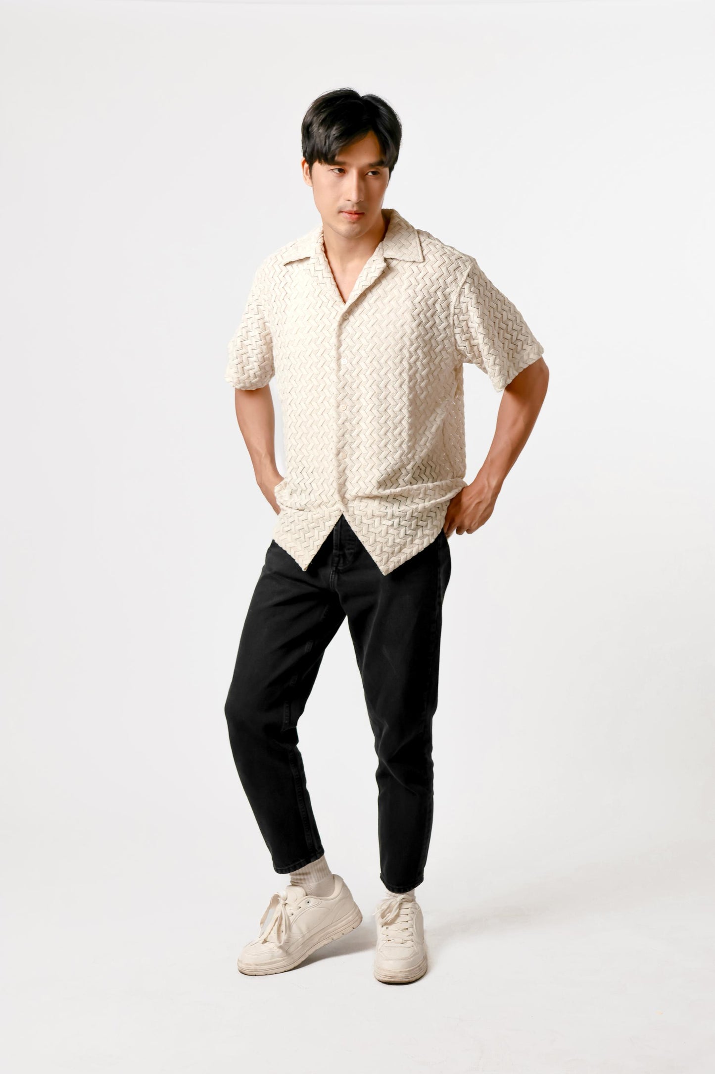 Chevron Weave Open Collar Polo – Light Sand