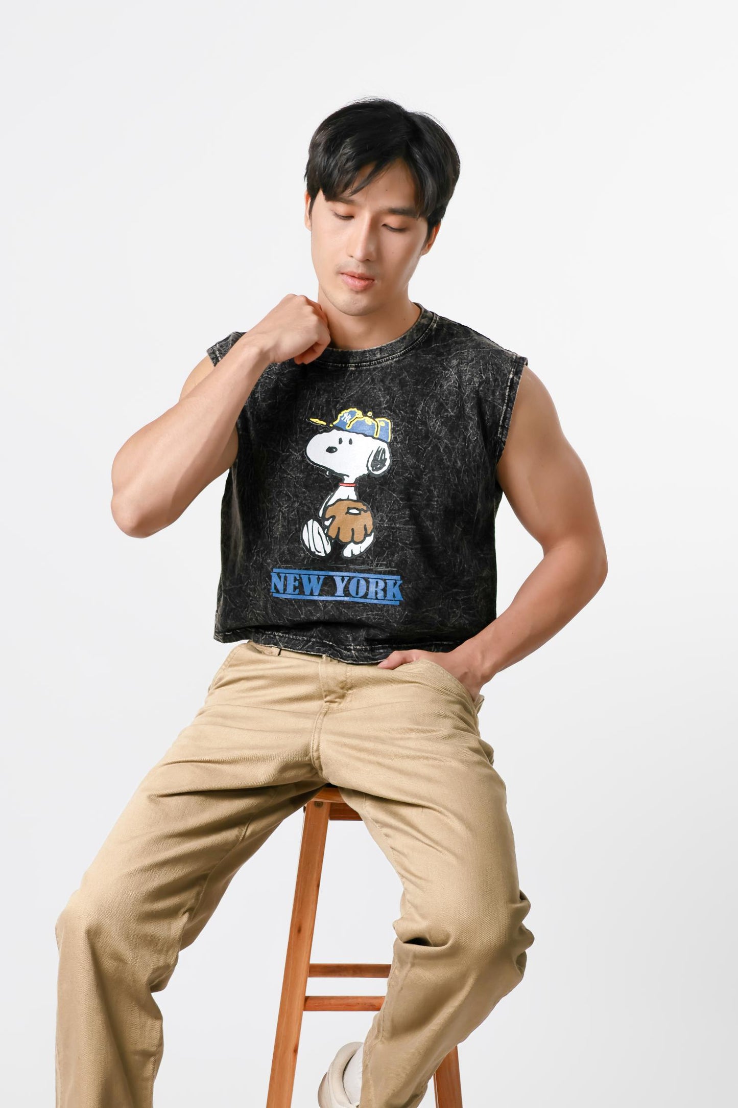 Snoopy Graphic Cropped Muscle Tee — Washed Black