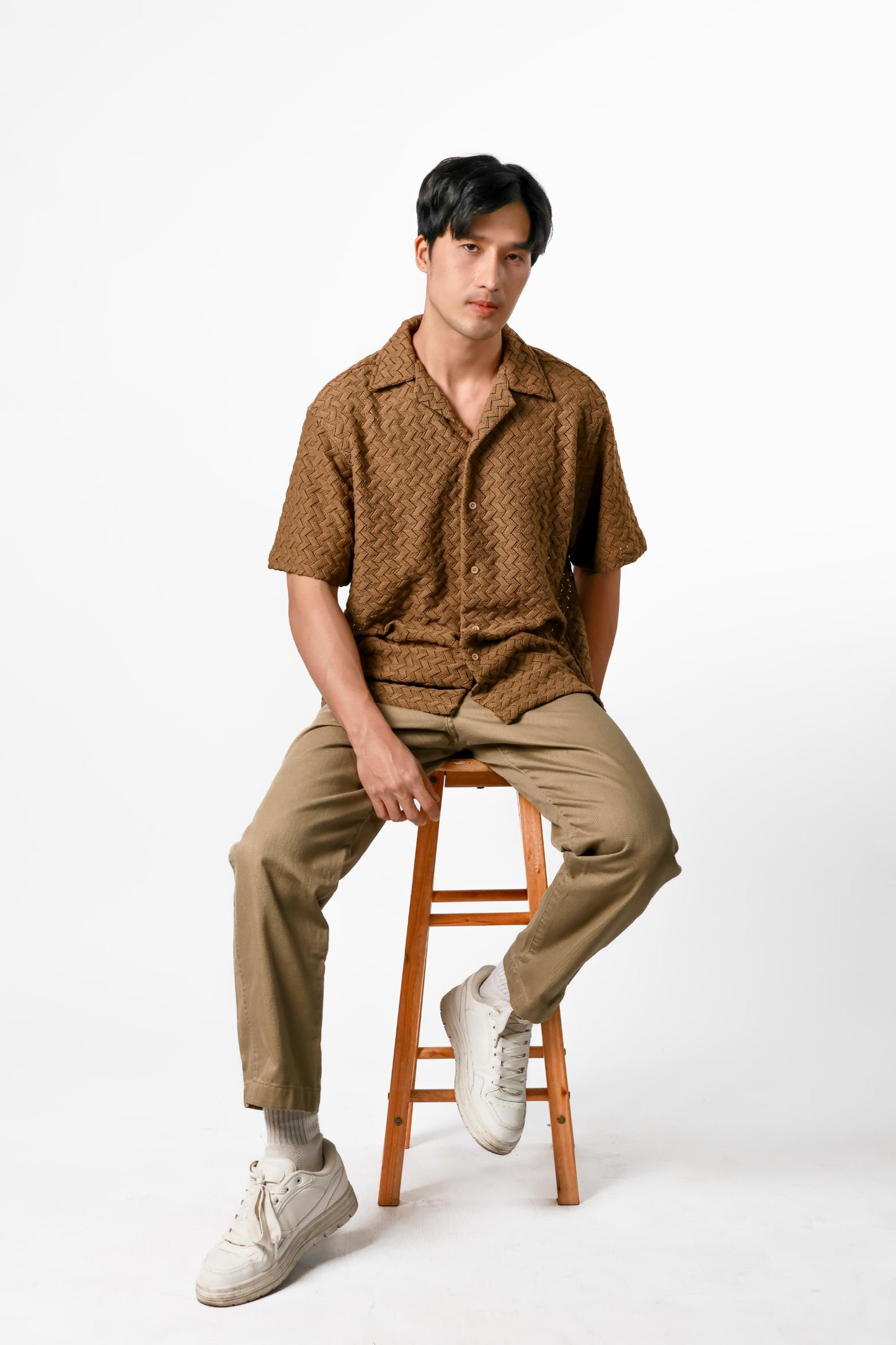 Chevron Weave Open Collar Polo – Warm Taupe