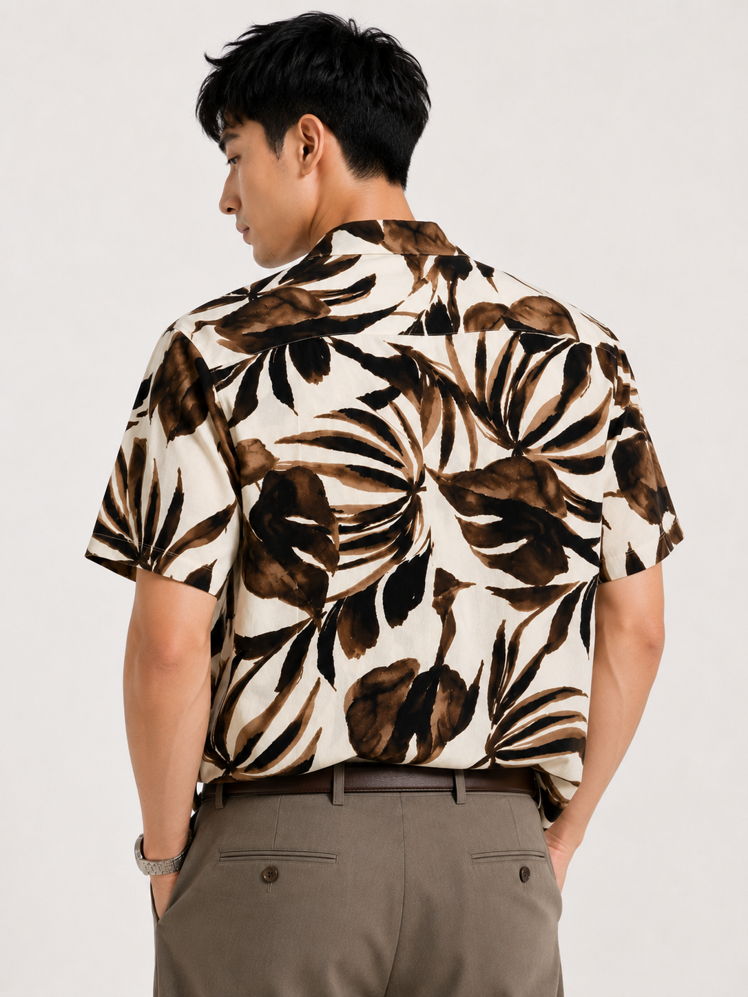 Tropical Monstera Resort Shirt in Mocha
