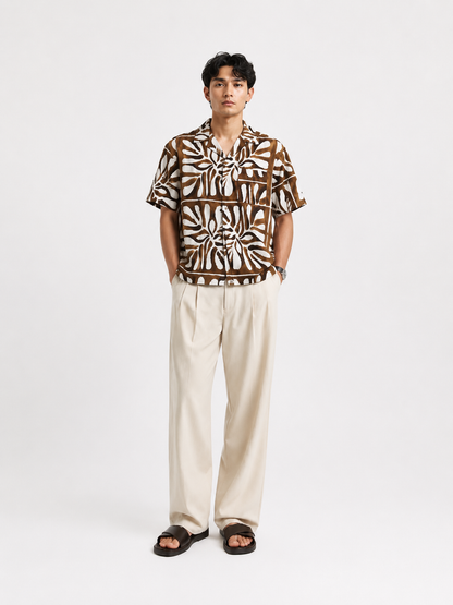 Monstera Grid Resort Shirt in Mocha