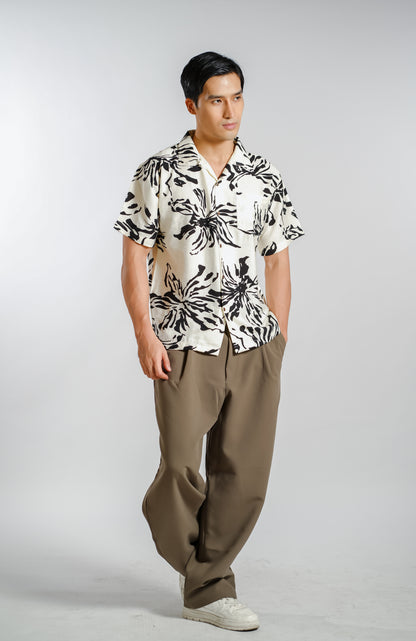 Sketch Floral Resort Shirt in Ivory - Slim
