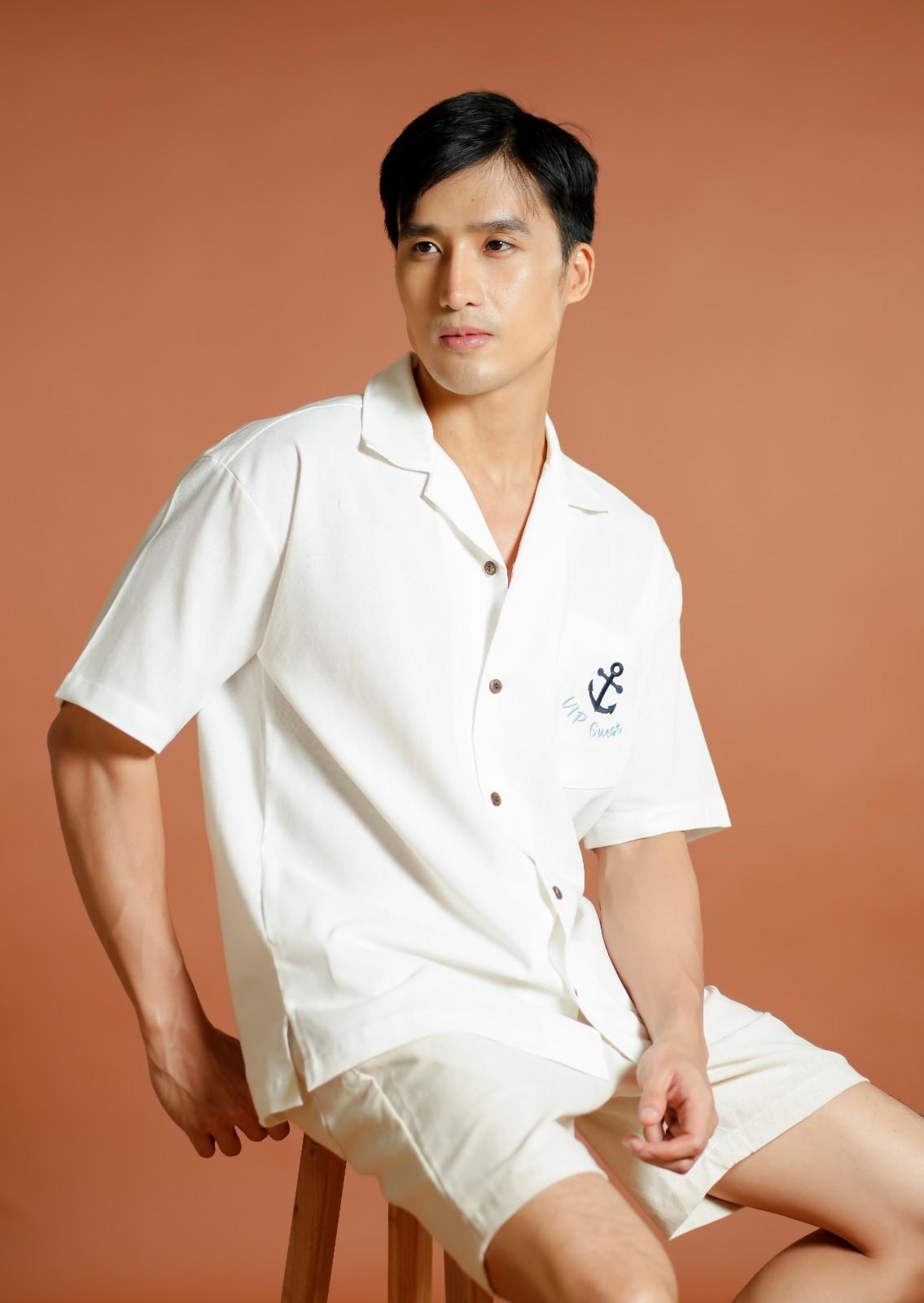 White Yacht Club Open-Collar Polo